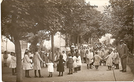 El mestre Batlle amb els seus deixebles a Maçanet